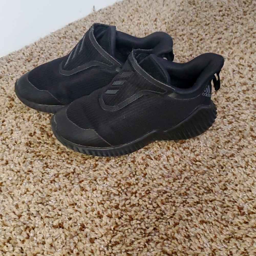 10K All Black Adidas Toddler Boy Shoes